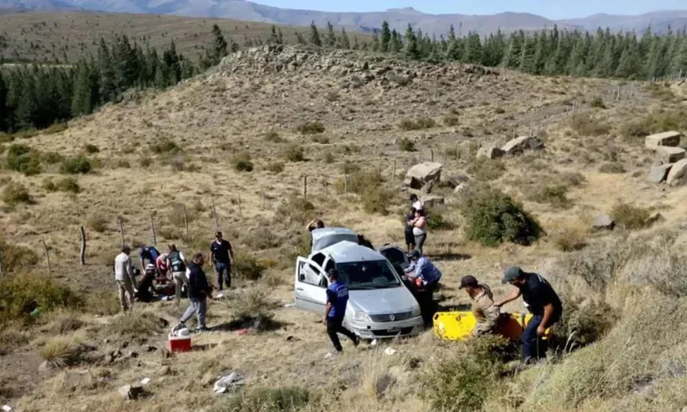 Accidente en Cuesta del Rahue genera demoras en el acceso a Aluminé