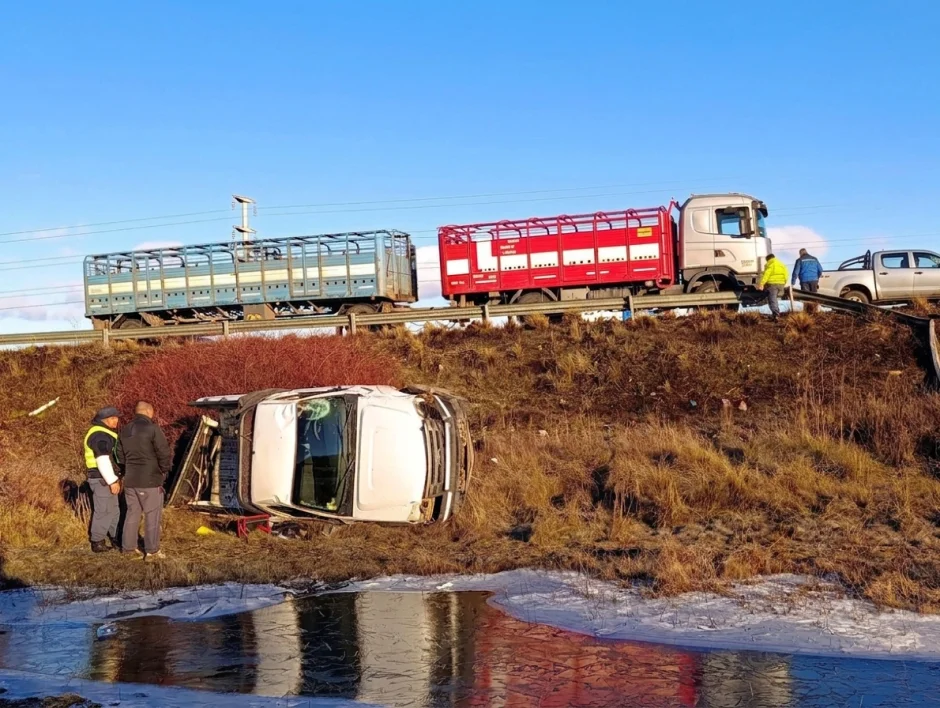 Accidente en el acceso sur a Junín de los Andes: asistido y fuera de peligro