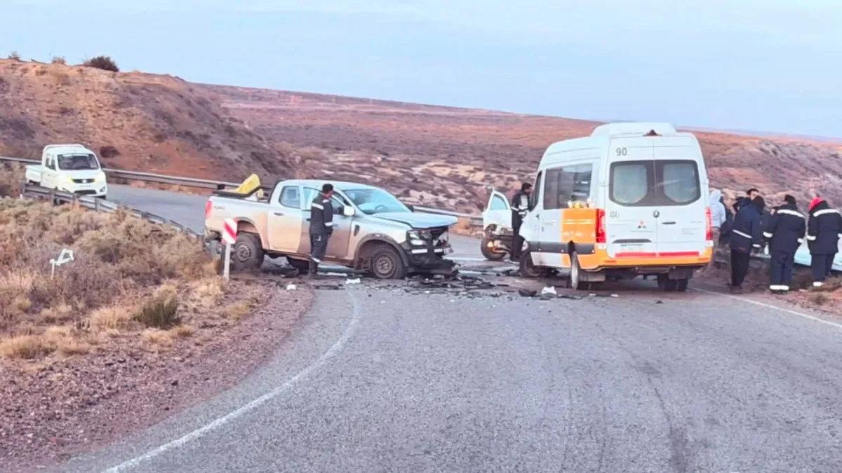Accidente en Ruta 17: heridos trasladados tras choque de camionetas y trafic