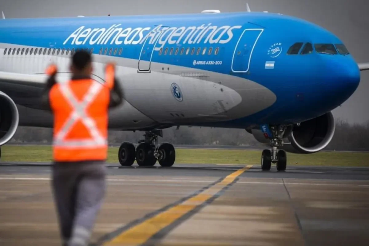 Afectación a vuelos en Neuquén y Río Negro por paro en el Servicio Meteorológico Nacional