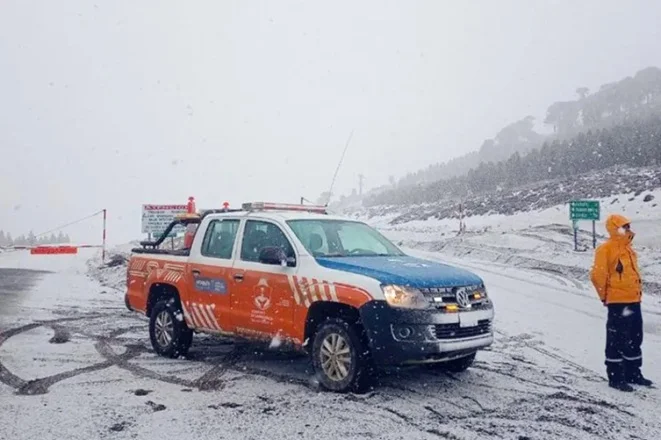 Alerta meteorológica: nevadas impactan en Zapala y zonas cordilleranas de Neuquén