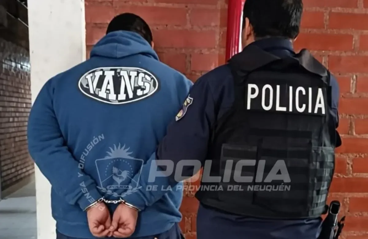 Allanamientos en el barrio Rincón de Emilio: hallan arma y objetos robados