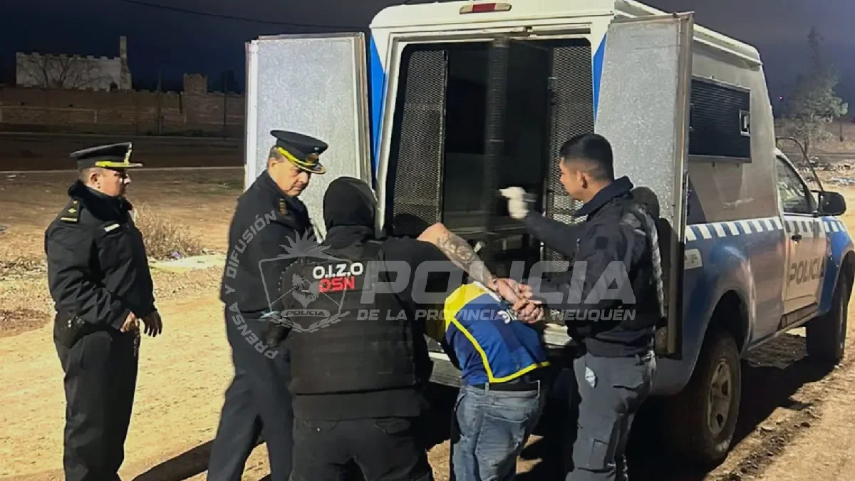 Allanamientos en Valentina Norte Rural: cinco detenidos por robo de caballos y hallazgo de restos de animales