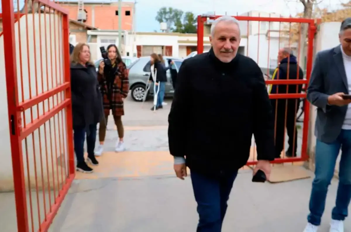 Andrés Peressini se incorpora al gabinete de Mariano Gaido en un nuevo desafío político