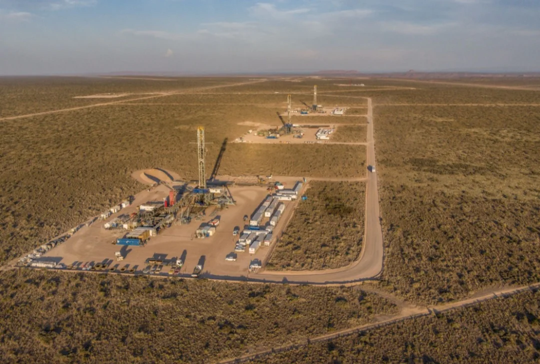 Aprobación del proyecto de Tecpetrol por US$6.400 millones impulsa el desarrollo en Vaca Muerta