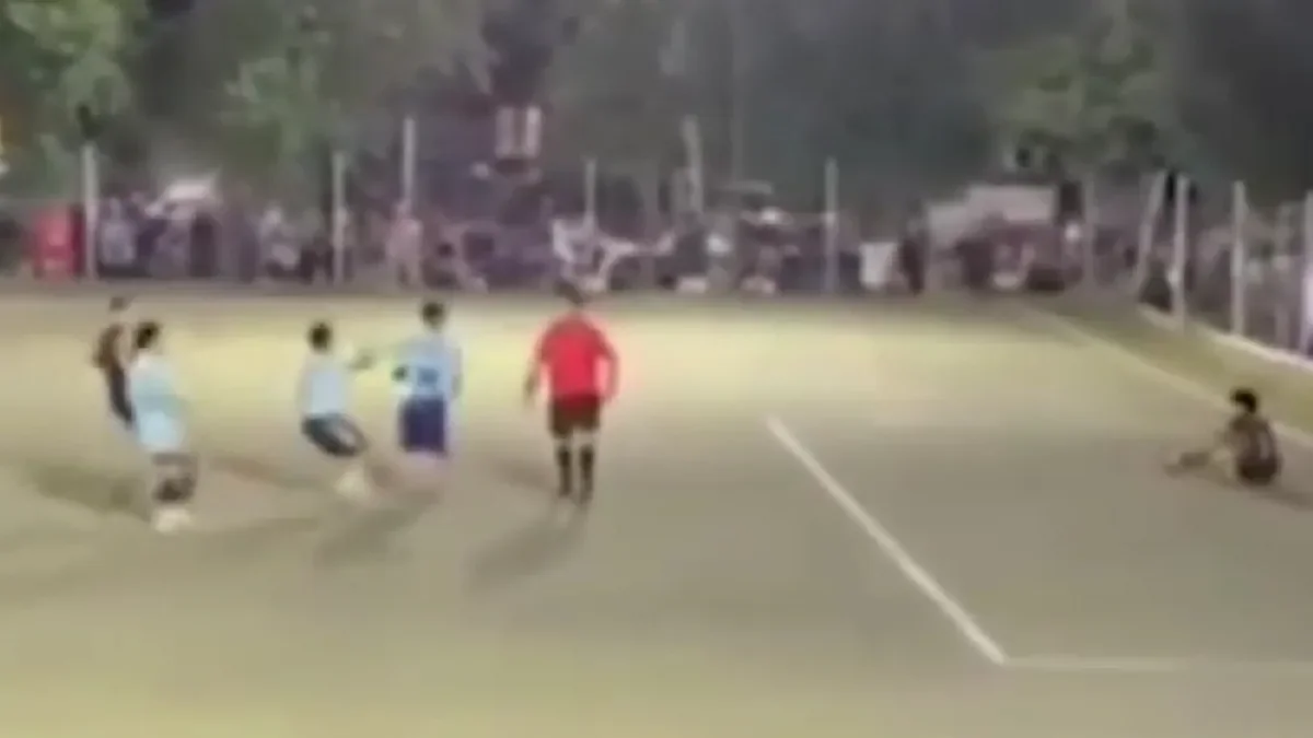 Árbitro agredió a un simpatizante en Neuquén: el video del incidente genera controversia