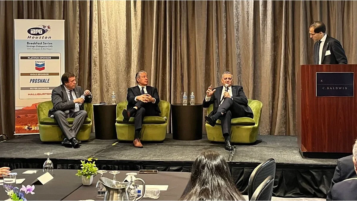 Argentina proyecta alcanzar 1,5 millones de barriles diarios y u$s45.000 millones en exportaciones