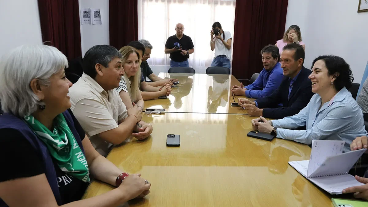 ATE presiona al Gobierno en paritarias de Neuquén: el IPC no satisface las demandas actuales
