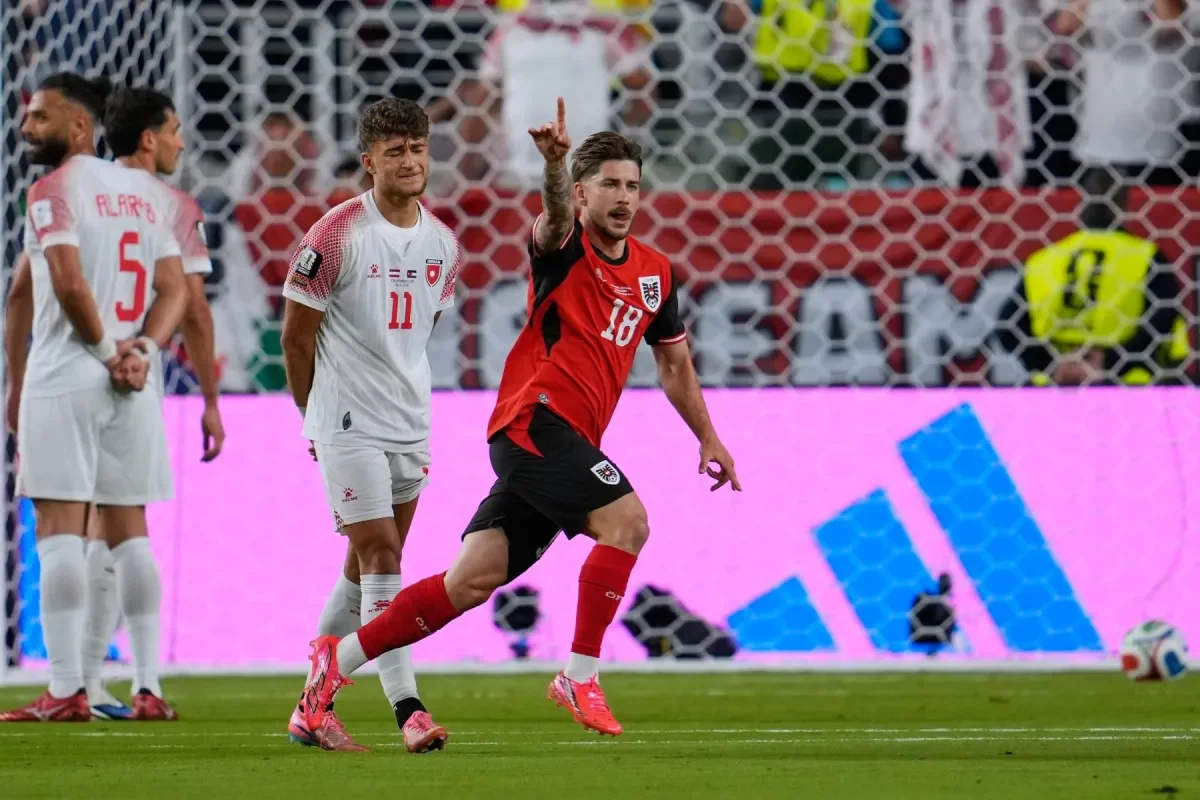 Austria se impone a Jordania y se posiciona como líder del grupo en el torneo