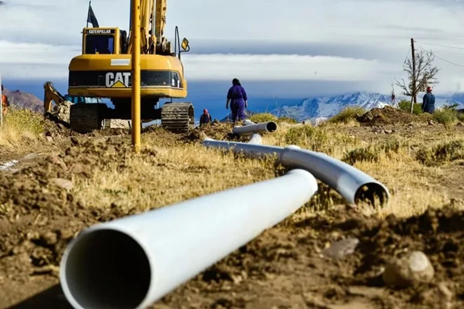 Avanza el saneamiento en Tricao Malal: una mejora esperada por los vecinos