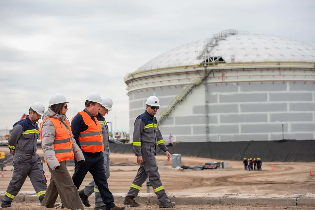 Avanza la construcción de la estación cabecera del proyecto VMOS en Allen