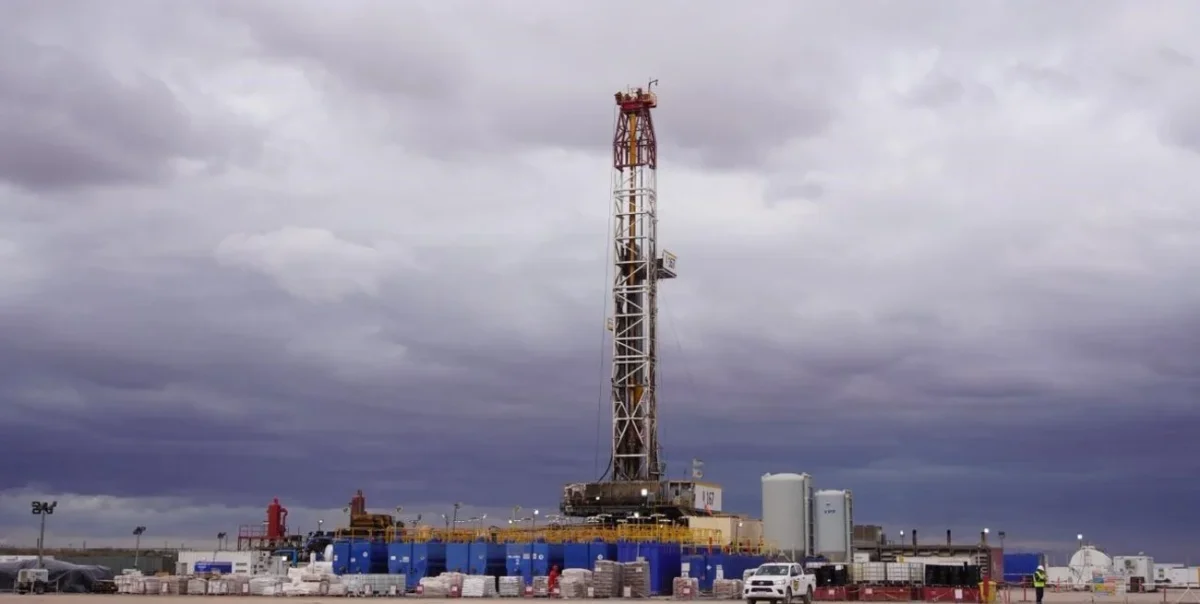 Balanza energética alcanza superávit histórico en el primer semestre del año