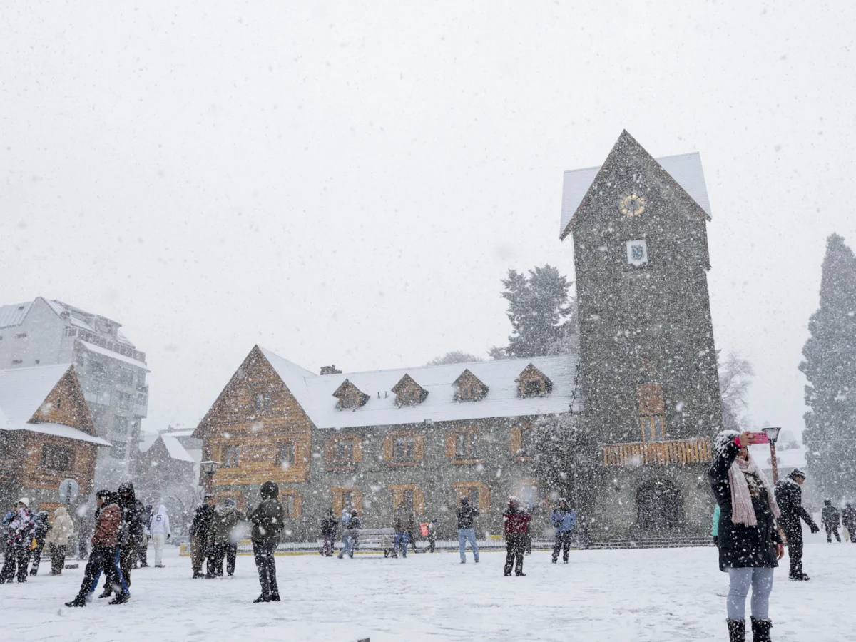 Bariloche se prepara para recibir a 55 mil turistas brasileños en su gran fiesta de invierno