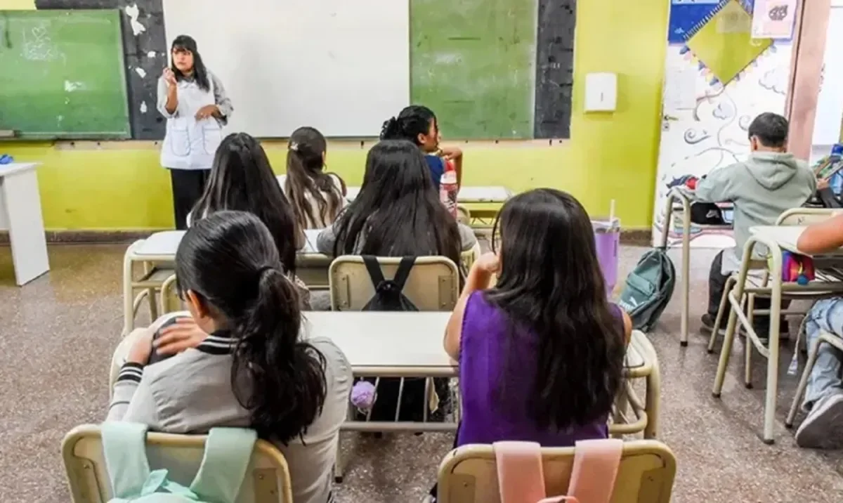 Becas Gregorio Álvarez: se define la fecha de pago en Neuquén para abril