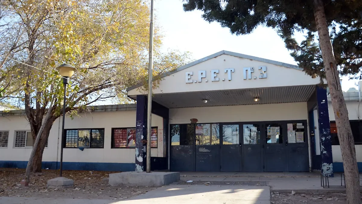 Brote de varicela en la EPET 3 preocupa a padres y alumnos en Neuquén