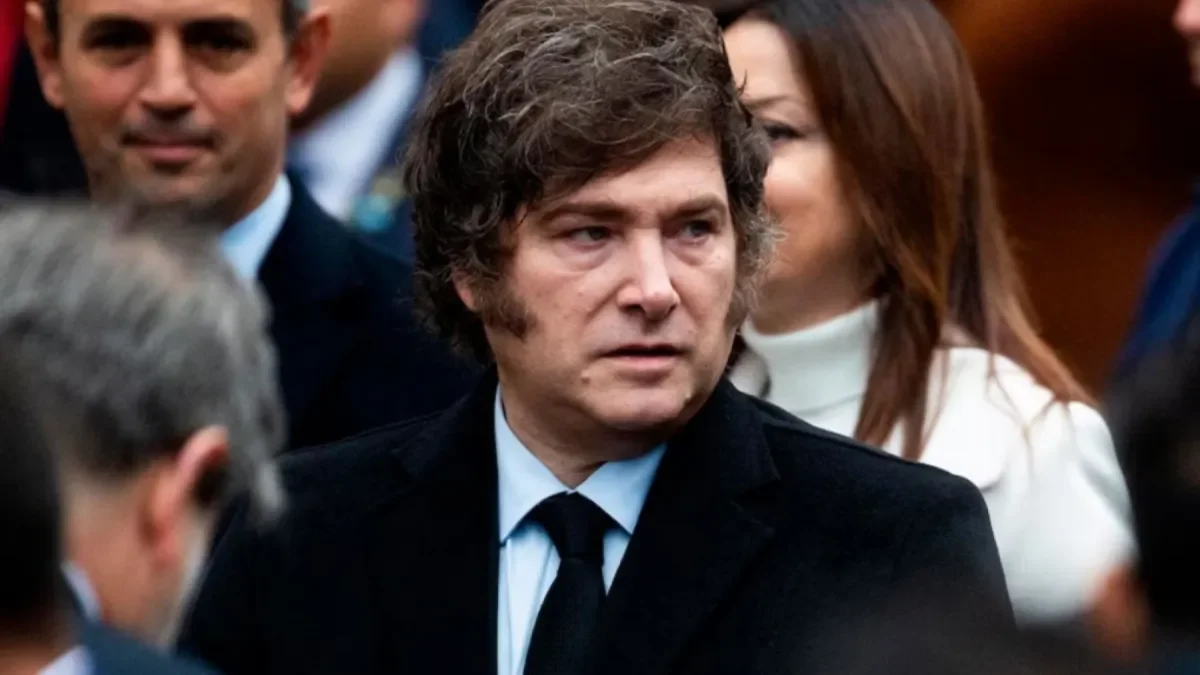 Caída histórica en el índice de confianza hacia el gobierno de Javier Milei en mayo