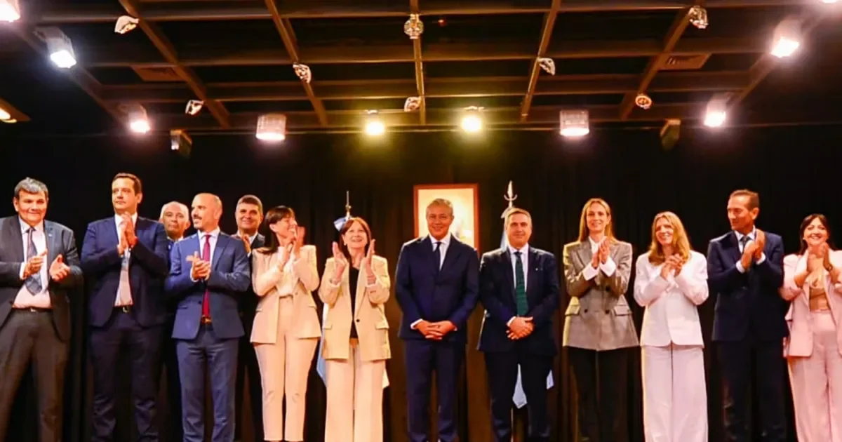 Cambios en el gabinete de Rolando Figueroa: análisis de los nuevos funcionarios en Neuquén