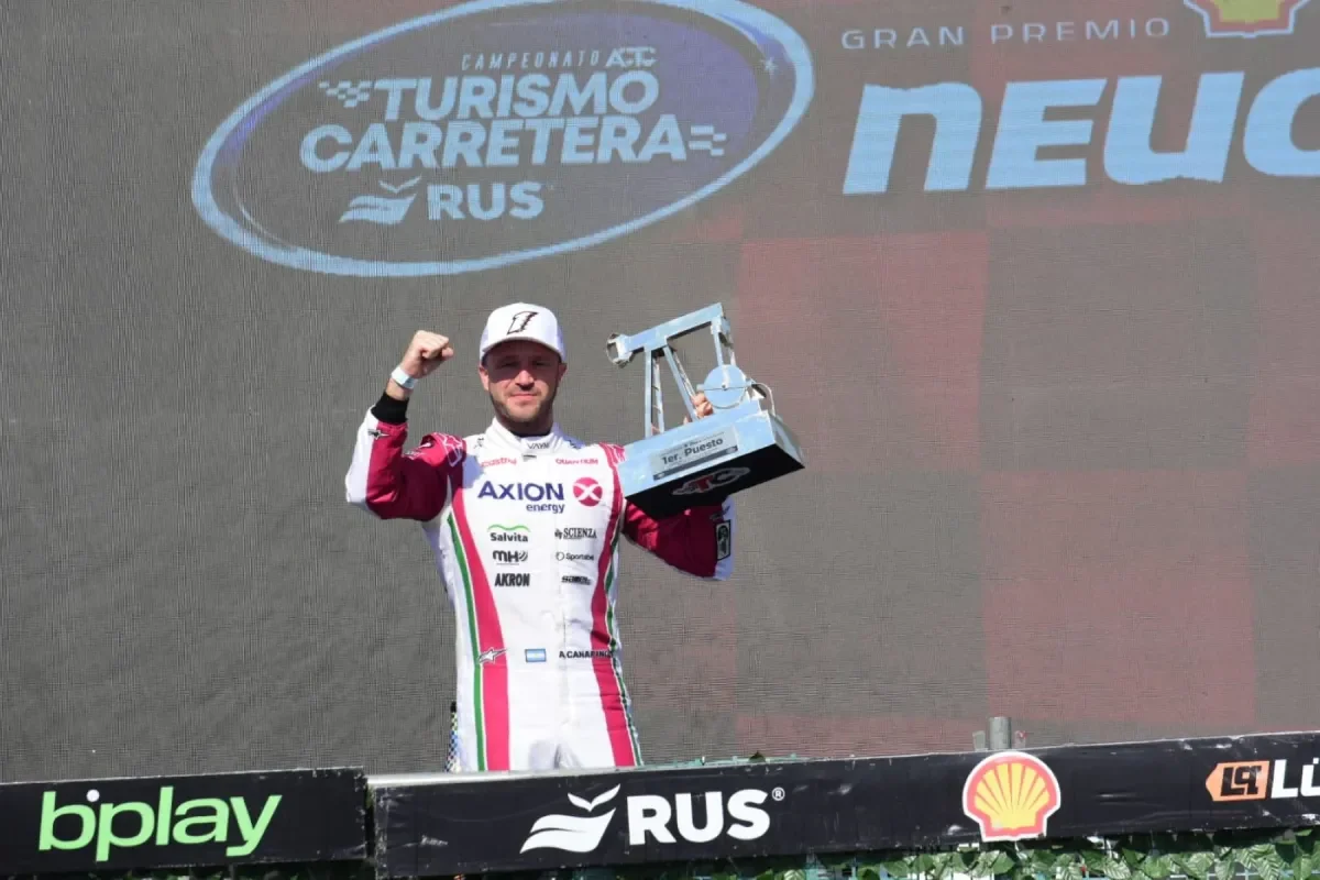 Canapino hace historia con su victoria en el TC en Neuquén