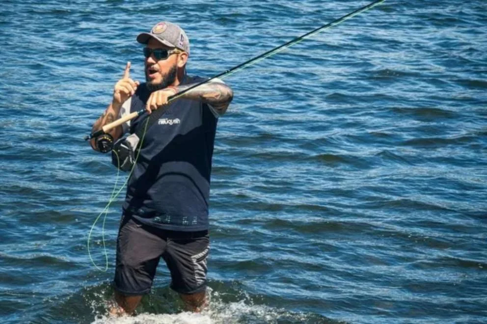 Capacitación gratuita de pesca con mosca atrae a entusiastas en Neuquén este sábado