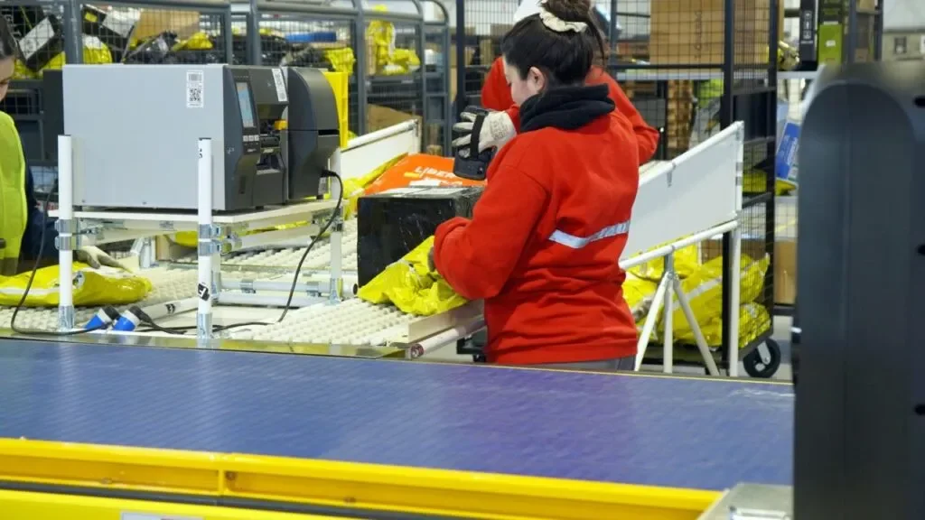 Centro de distribución de Mercado Libre inicia operaciones en Bariloche
