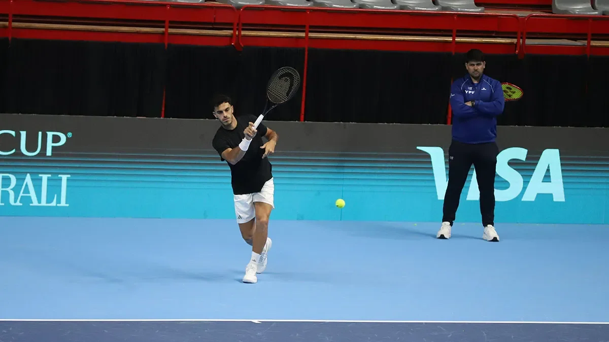 Cerúndolo y el equipo argentino listos para el desafío en la Copa Davis en el Ruca Che