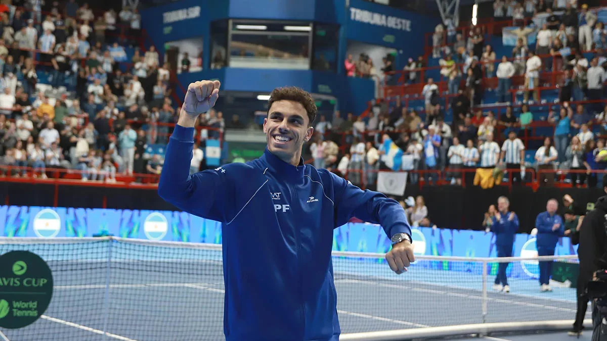 Cerúndolo y Navone brillan en el Ruca Che durante la Copa Davis