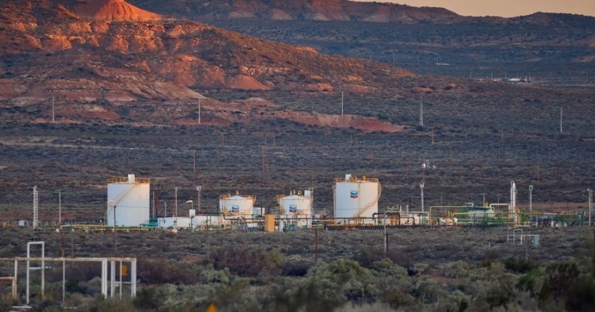 Chevron lanza ambicioso plan para triplicar producción en Vaca Muerta