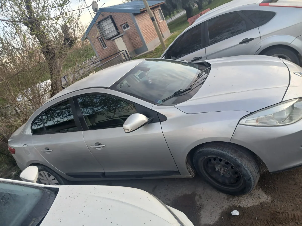 Cipolletti: la policía retiene un vehículo con pedido de captura en Neuquén