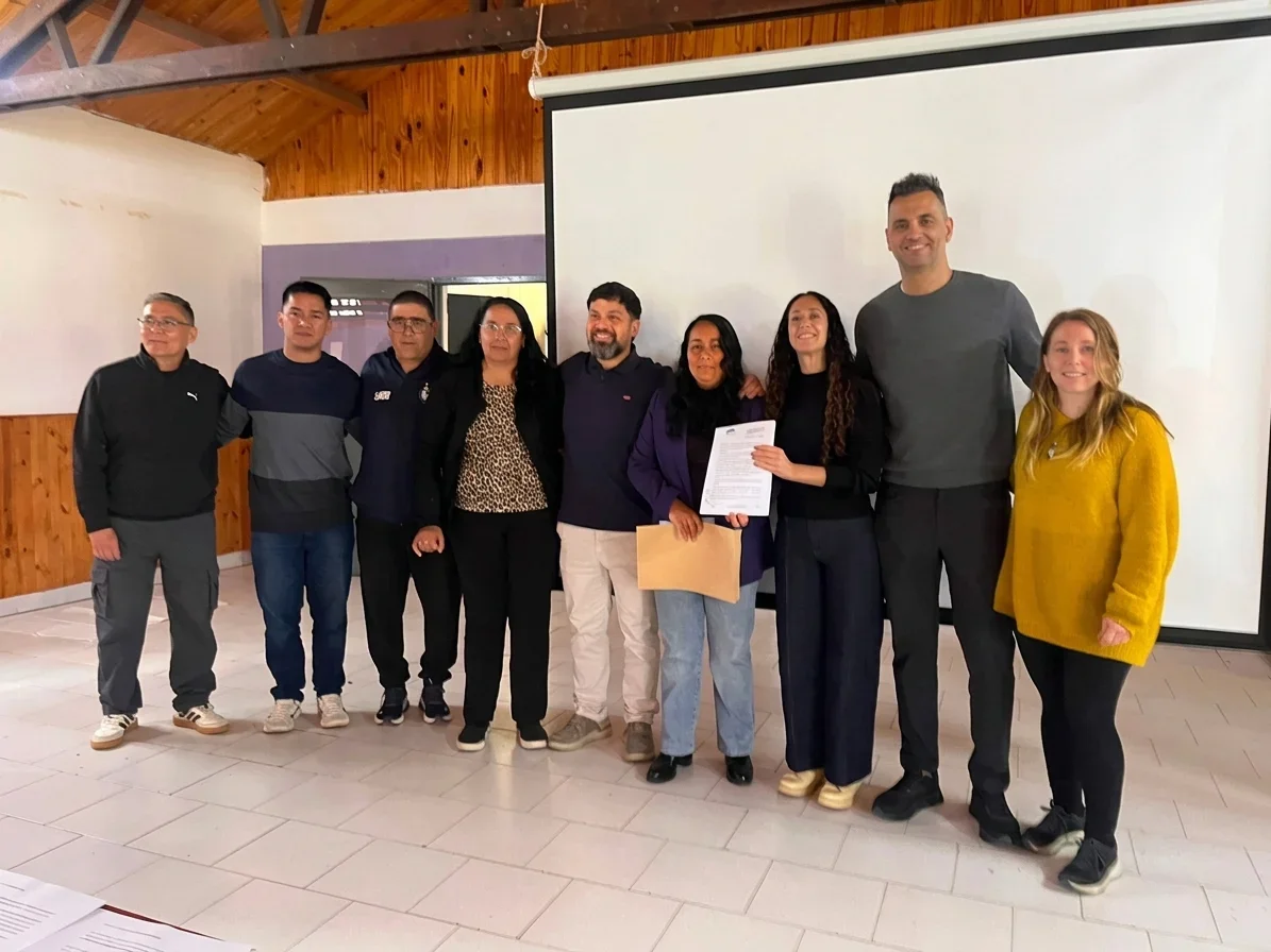 Clubes de Loncopué reciben apoyo en jornada de fortalecimiento comunitario