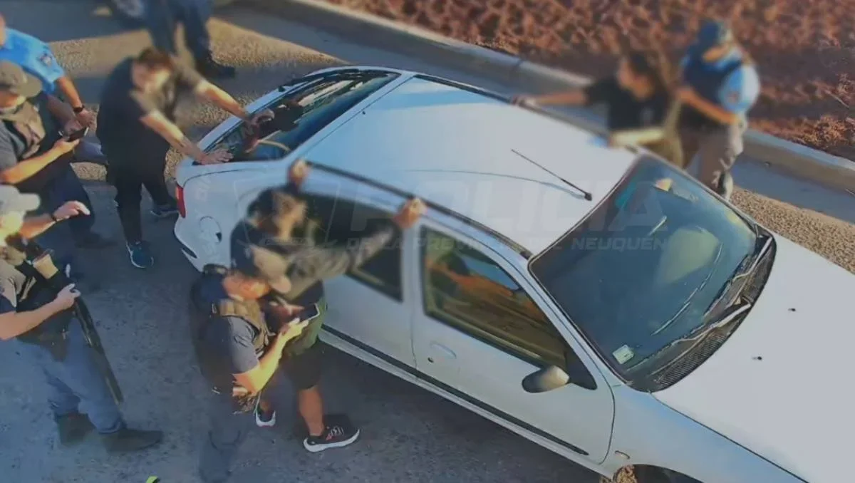 Con las cámaras urbanas y un operativo policial frustraron un intento de robo en Neuquén - alertadigital.ar