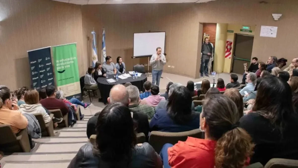 Concursos de ascenso en escuelas de Neuquén: nuevos puestos y oportunidades para docentes