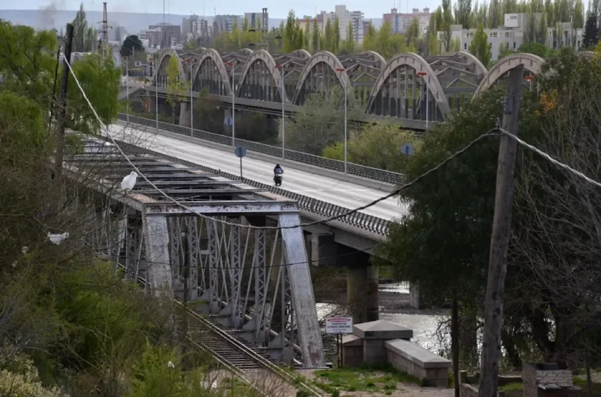 Condenado por robo en puentes carreteros, le prohíben el ingreso a Cipolletti