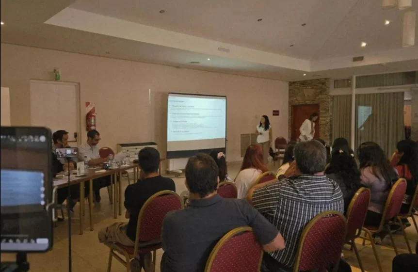 Confusión entre diputados de oposición y el gobierno en Neuquén genera tensiones.