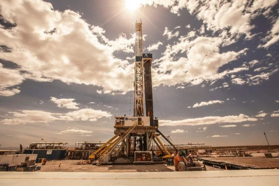 Convenio entre Pullaro y Neuquén para impulsar proveedores en petróleo y gas