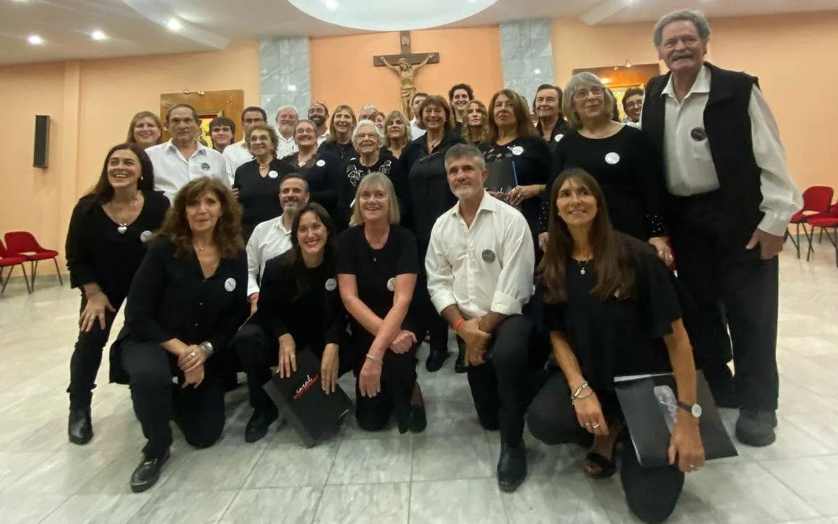 Coral Montserrat de La Plata brilla en festival internacional en Barcelona