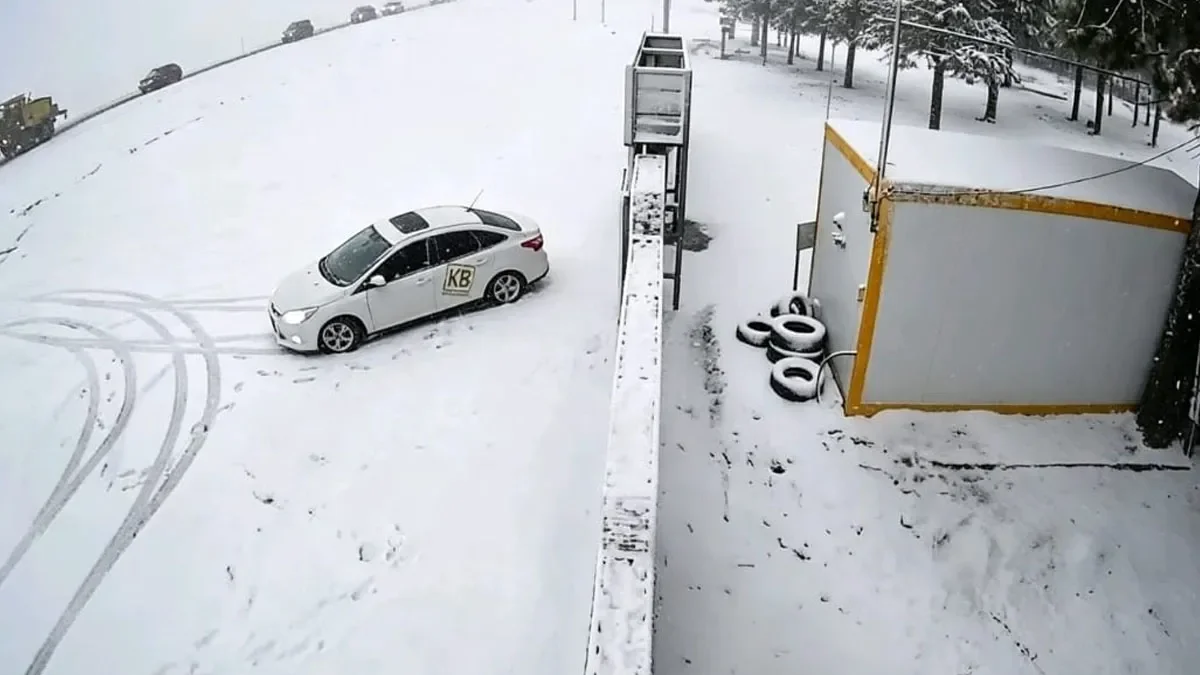 Corte total de la Ruta 43 por nieve aísla a localidades del norte de Neuquén