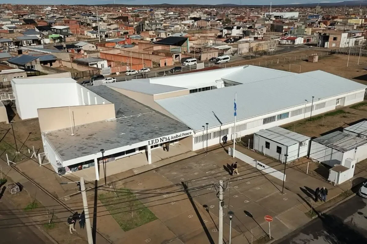 Cutral Có celebra nueva obra en el IFD N° 14 que refuerza la educación local