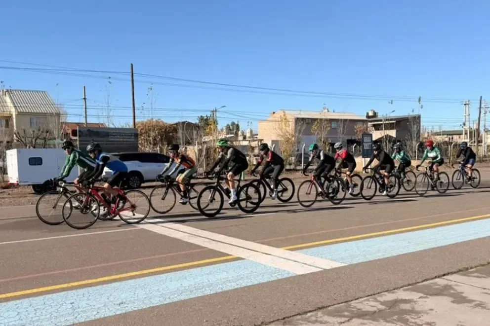 Deportistas neuquinos se preparan para representar a la provincia en los Juegos de la Araucanía