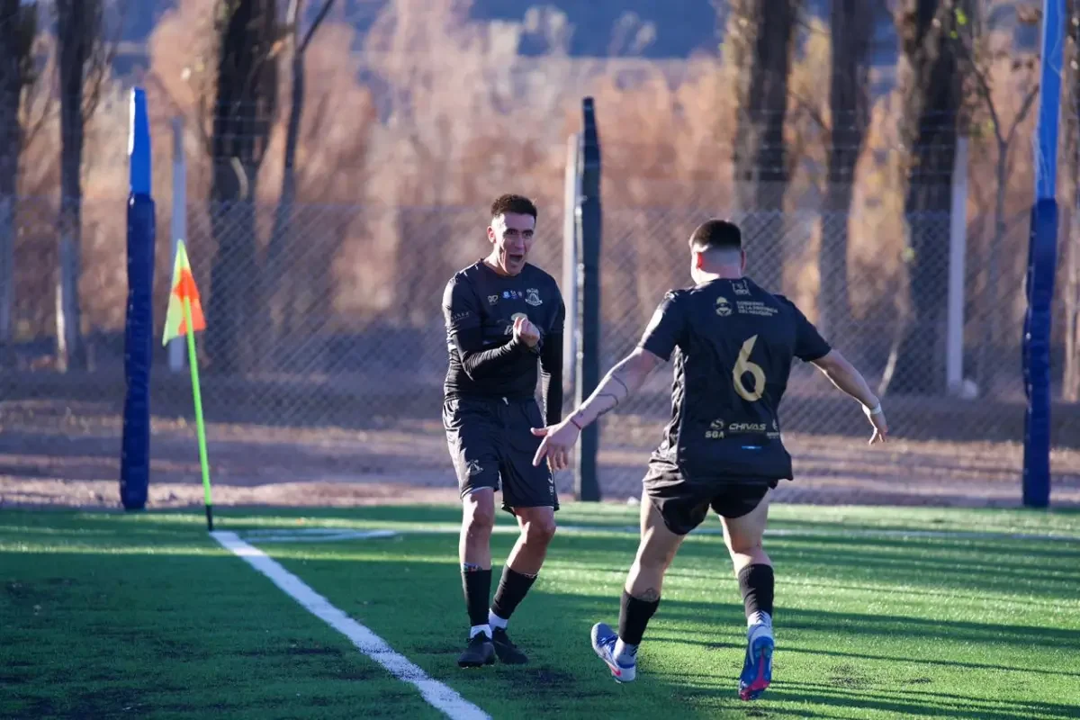 Deportivo Rincón se afianza en el Federal A tras victoria crucial; Sol de Mayo empata con Olimpo