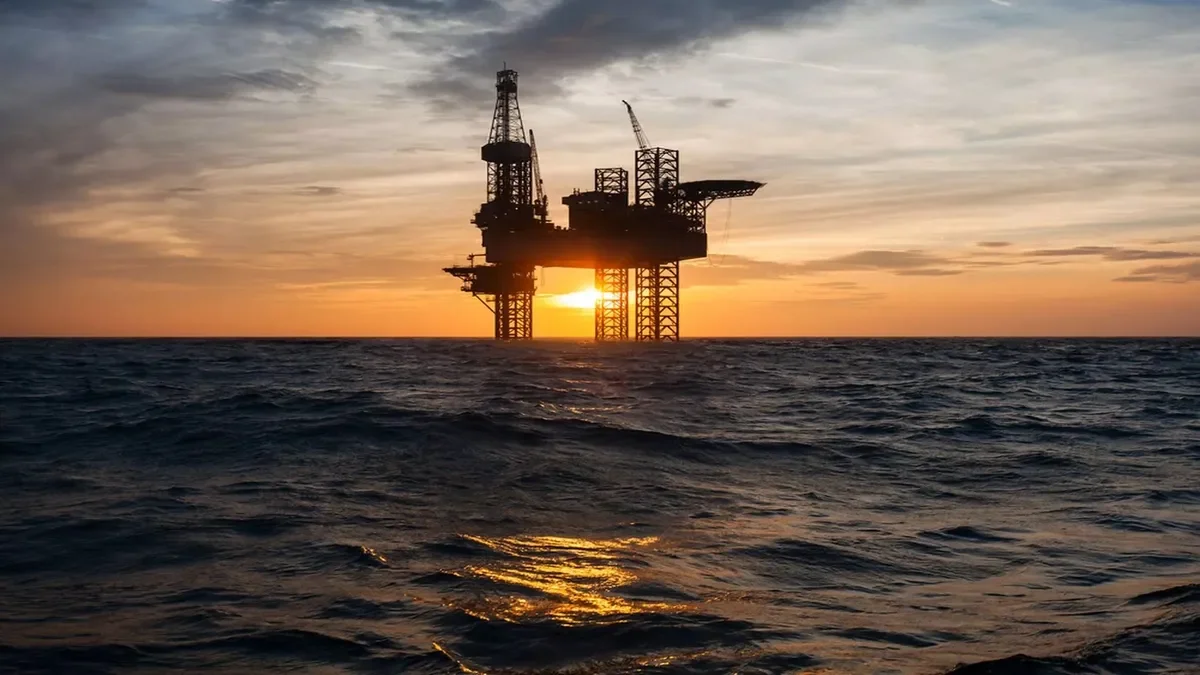 Descubren un yacimiento de petróleo que podría rivalizar con Vaca Muerta