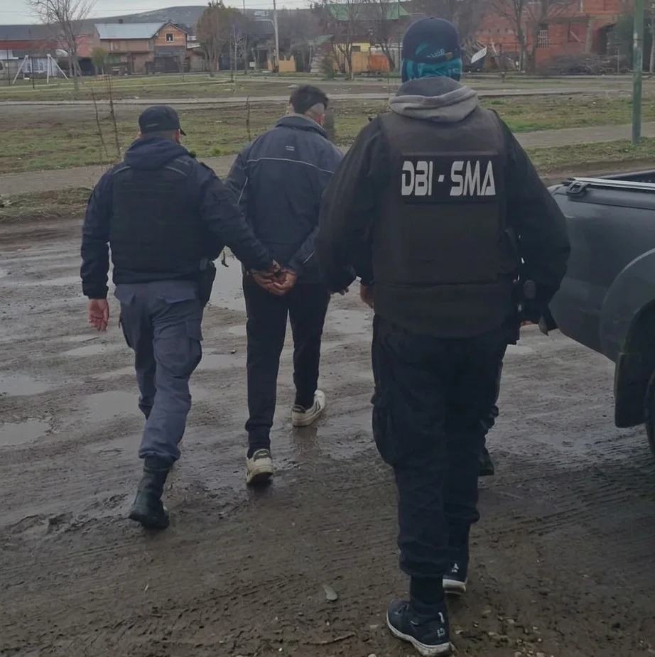 Detenido en Junín de los Andes: robo con silenciador y persecución en la nieve
