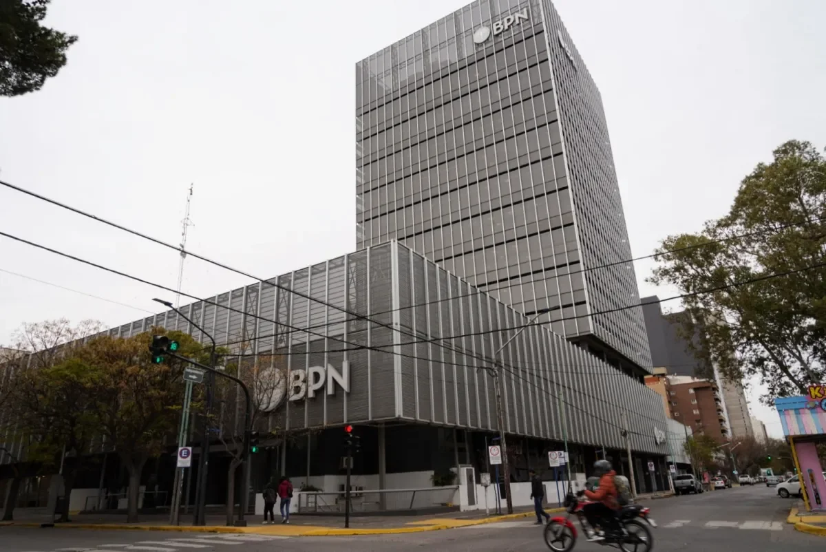Deudores se acercan a la Defensoría del Pueblo de Neuquén para solicitar ayuda