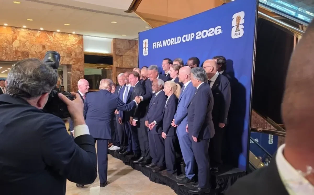 Donald Trump saluda a «Chiqui» Tapia antes de la gran final del Mundial 2026