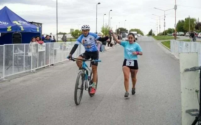 Duatlón de Malvinas: la comunidad de Zapala se une en un evento deportivo significativo