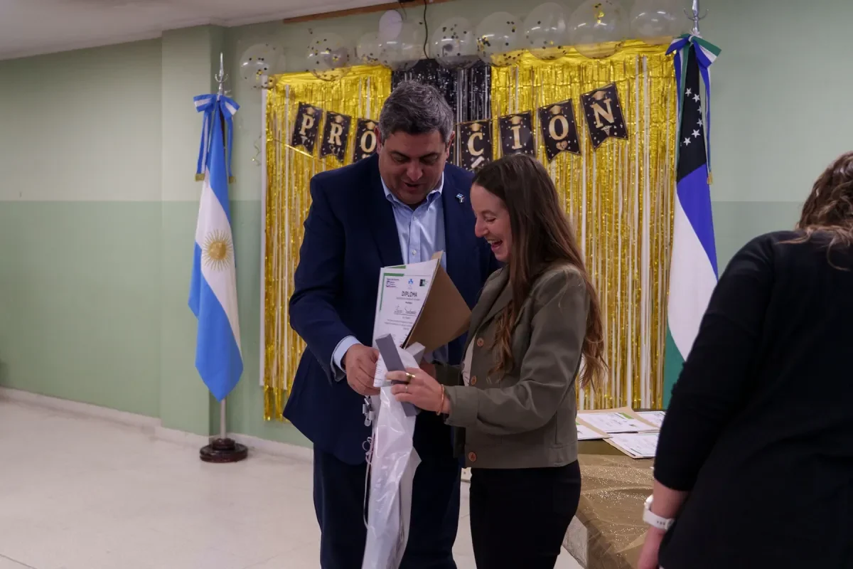 Egresan nuevos residentes del hospital de Bariloche: un paso clave para la salud regional