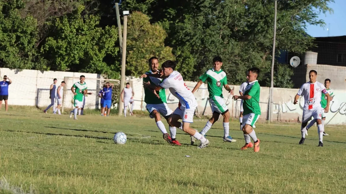El 30 de septiembre: Celebración del día del futbolista neuquino y su legado
