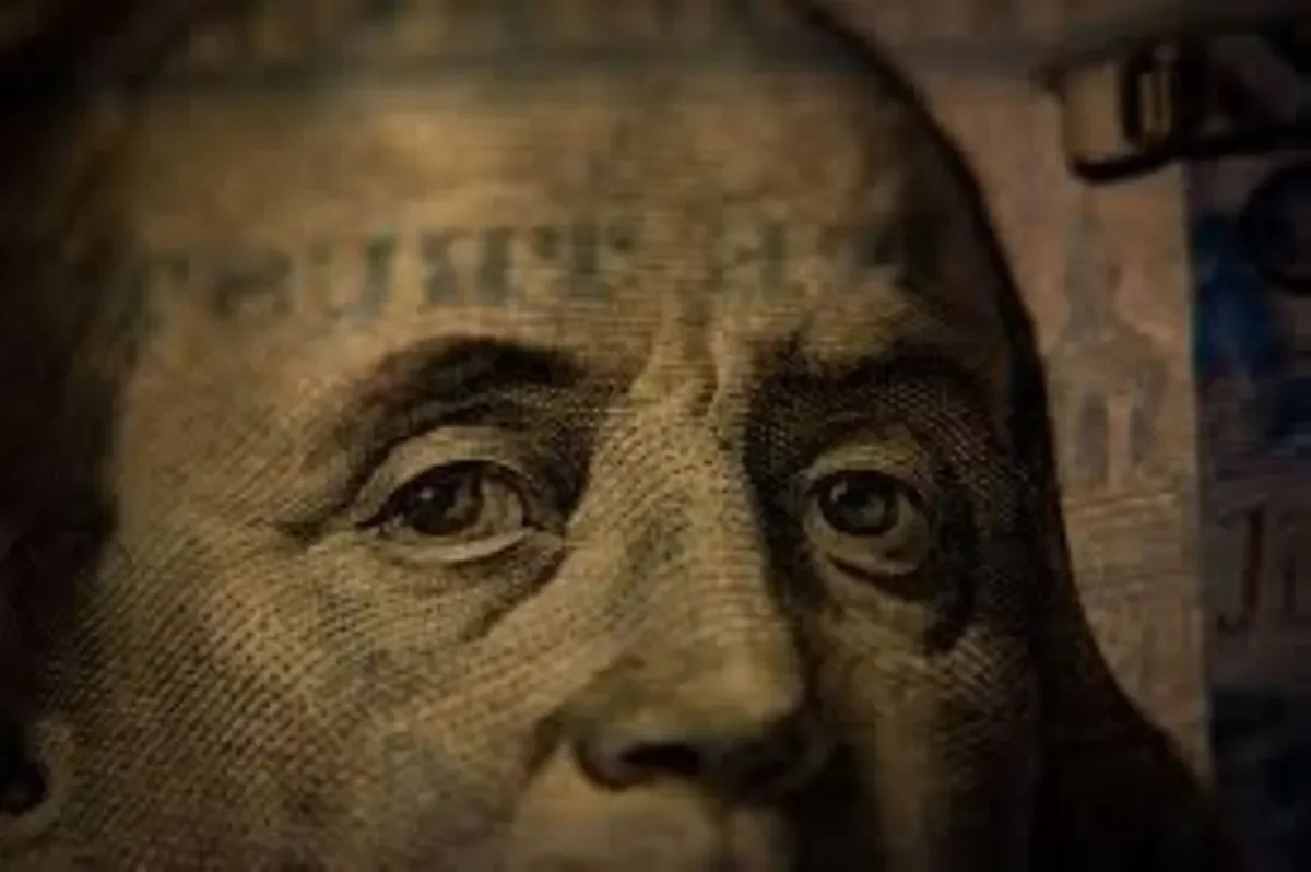 El cierre del dólar oficial y sus variantes al finalizar la semana