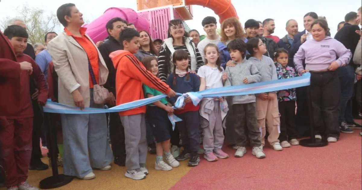El nuevo parque temático de Mafalda abre sus puertas en celebración del aniversario de la ciudad