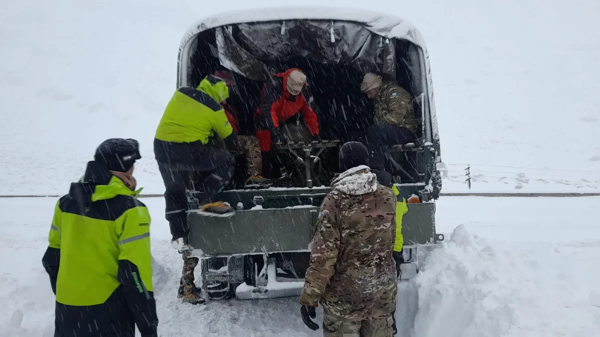 El Paso Internacional Cristo Redentor continúa cerrado por nieve tras 19 días de inclemencias