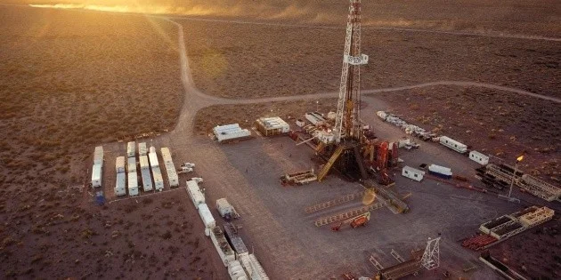 El petróleo venezolano y su influencia en el futuro de Vaca Muerta